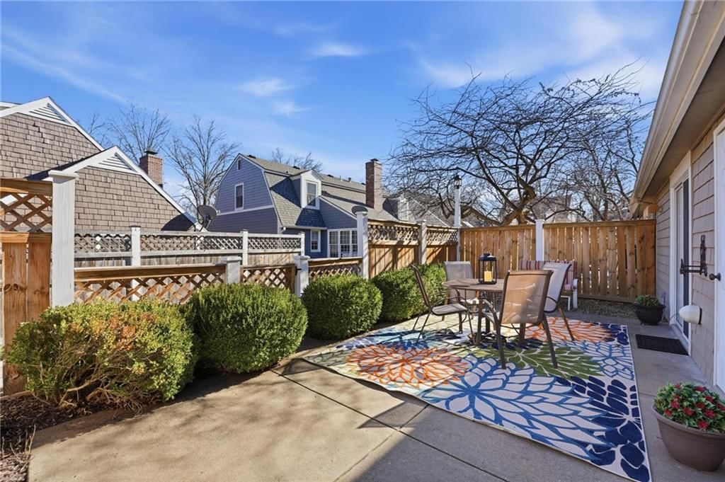 338 Woodlawn Circle — photo 30