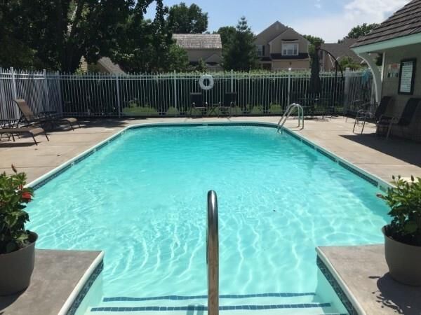 338 Woodlawn Circle — photo 34
