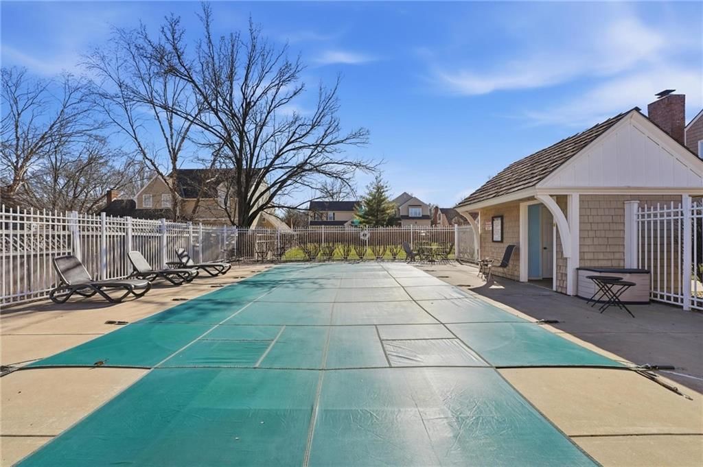 338 Woodlawn Circle — photo 35