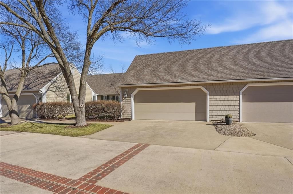338 Woodlawn Circle — photo 42