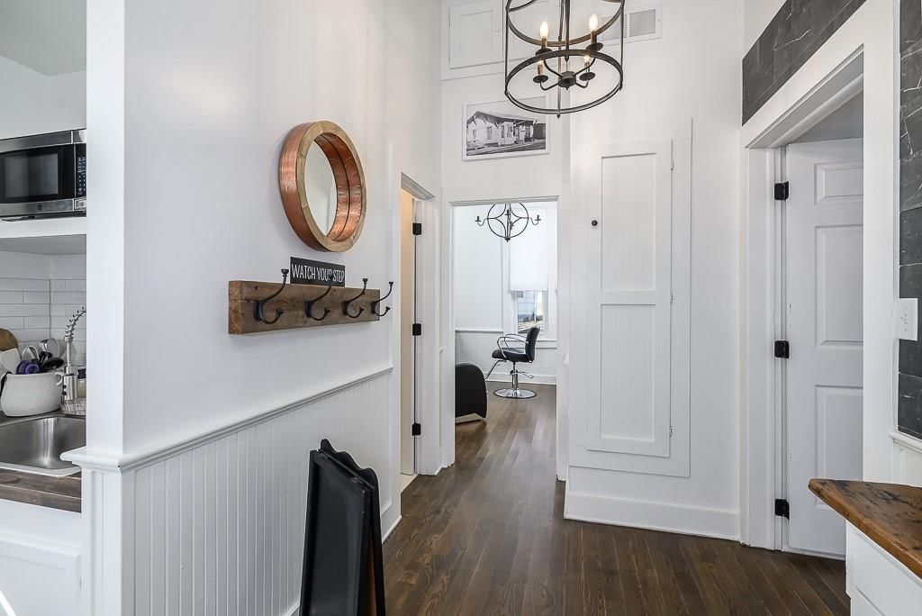 429 S Main Street — photo 14