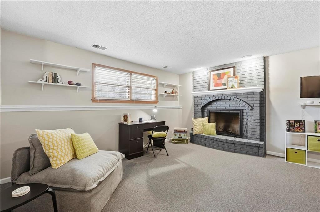 8708 N Shannon Avenue — photo 29