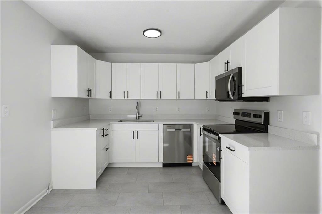 2407 Yale Road — photo 11