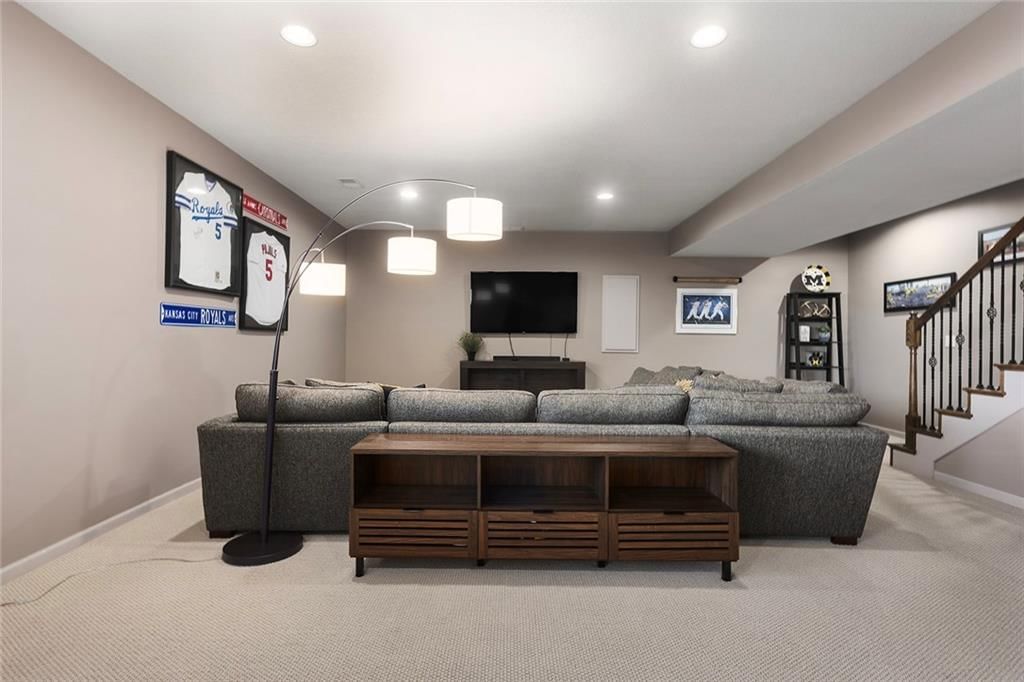 4929 S Brittany Drive — photo 33