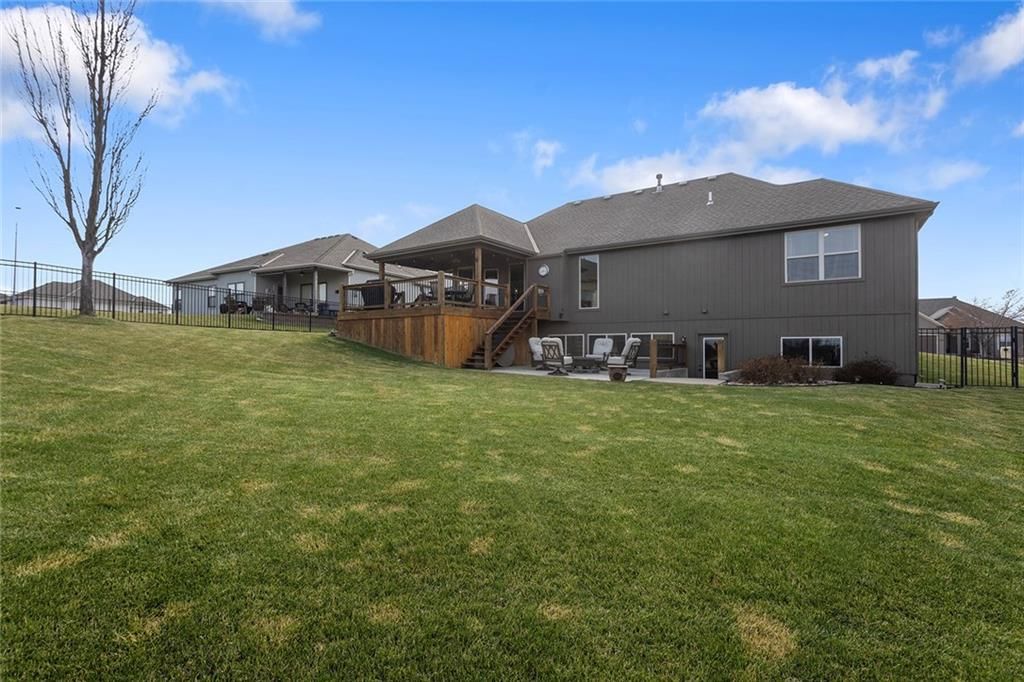4929 S Brittany Drive — photo 45