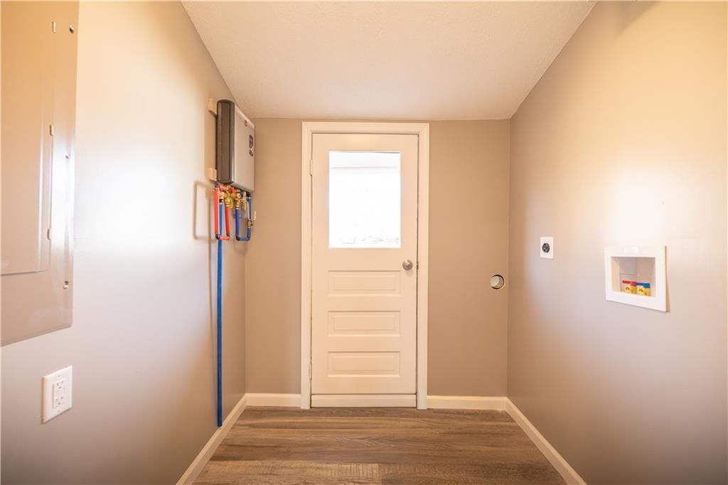 322 Front Street — photo 12