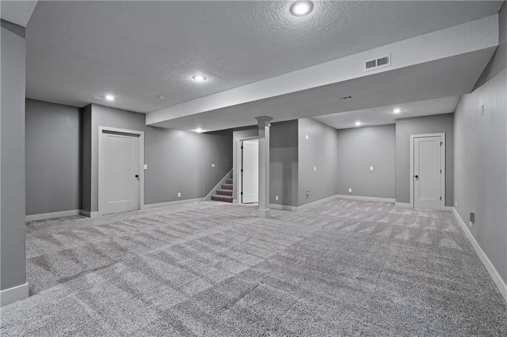 11139 S Hastings Street — photo 39