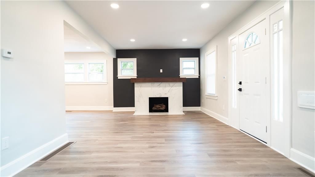 5100 Garfield Avenue — photo 8