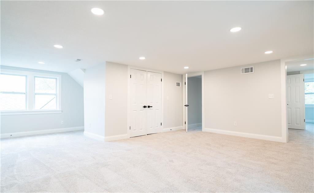 5100 Garfield Avenue — photo 16