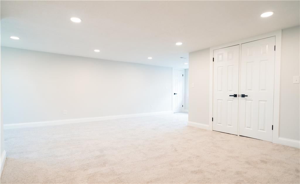5100 Garfield Avenue — photo 17