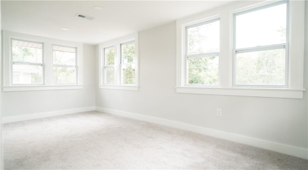 5100 Garfield Avenue — photo 20