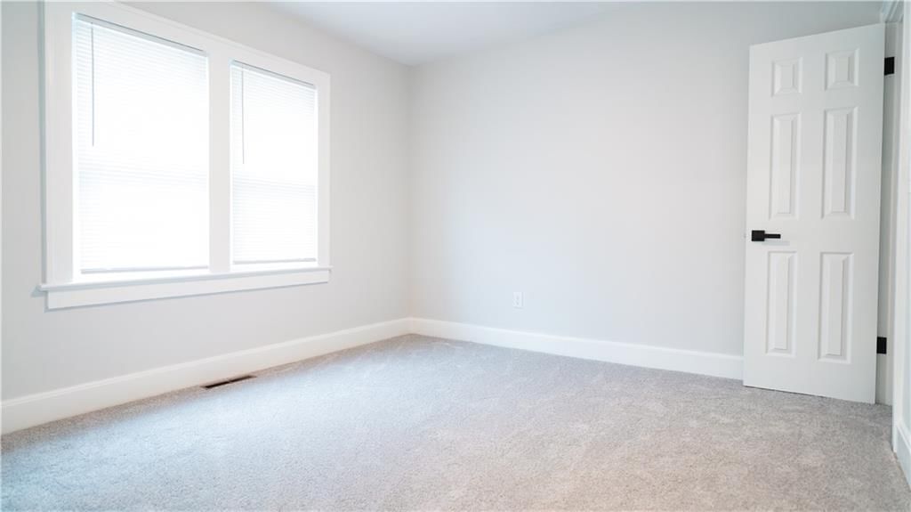 5100 Garfield Avenue — photo 21