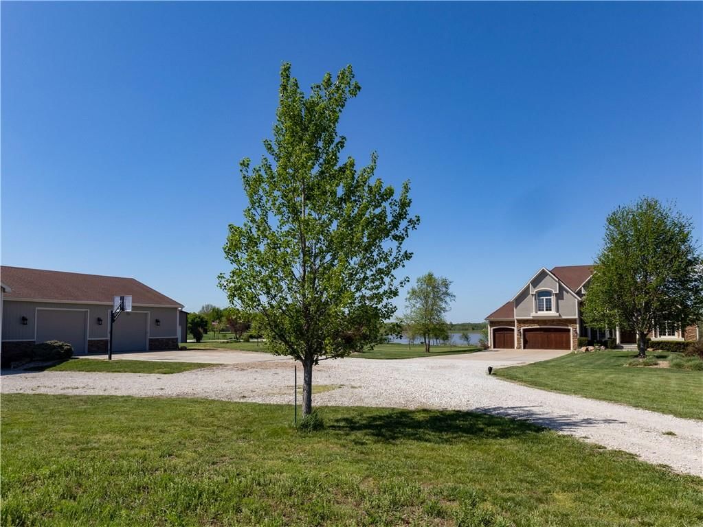 1824 N 700 Road — photo 57