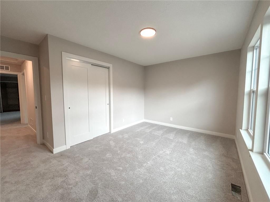 2940 N Getty Street — photo 8