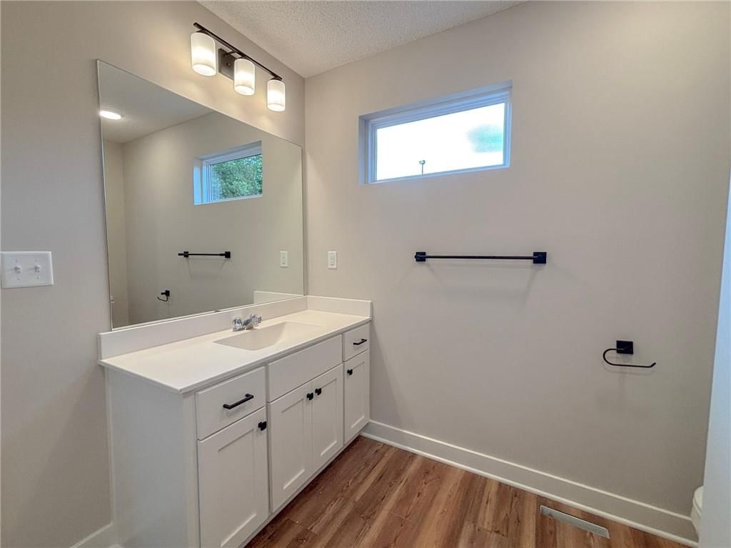 2940 N Getty Street — photo 28