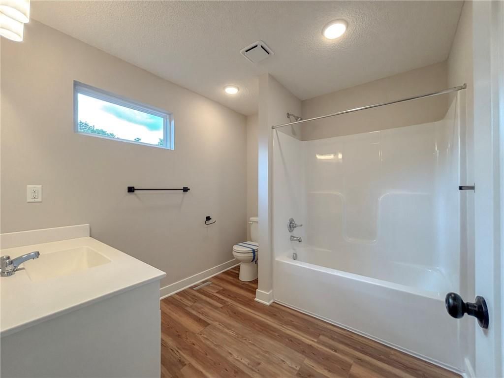 2940 N Getty Street — photo 29