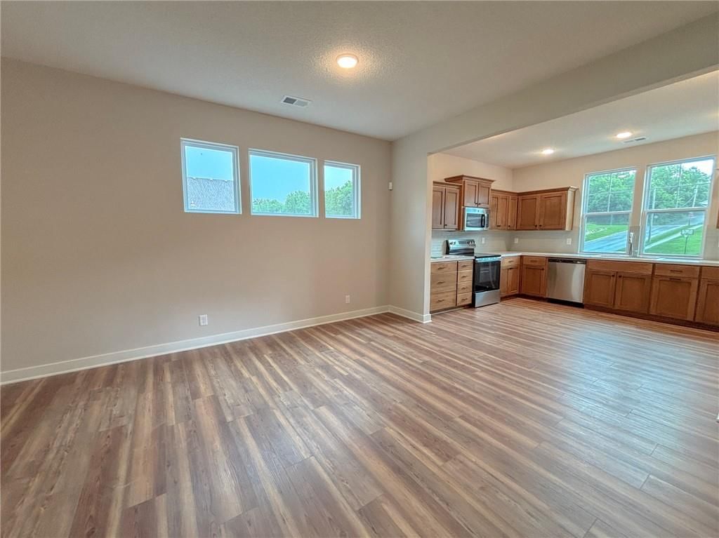 2940 N Getty Street — photo 33