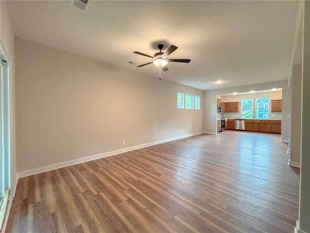 2940 N Getty Street — photo 35