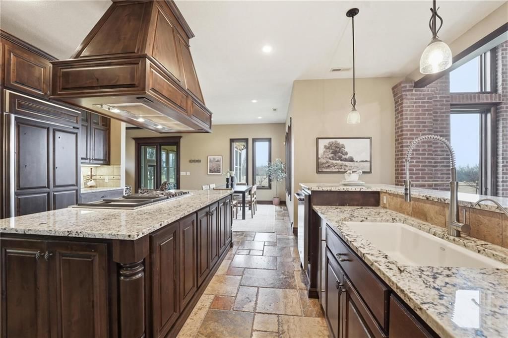 25404 Lawnwood Court — photo 20