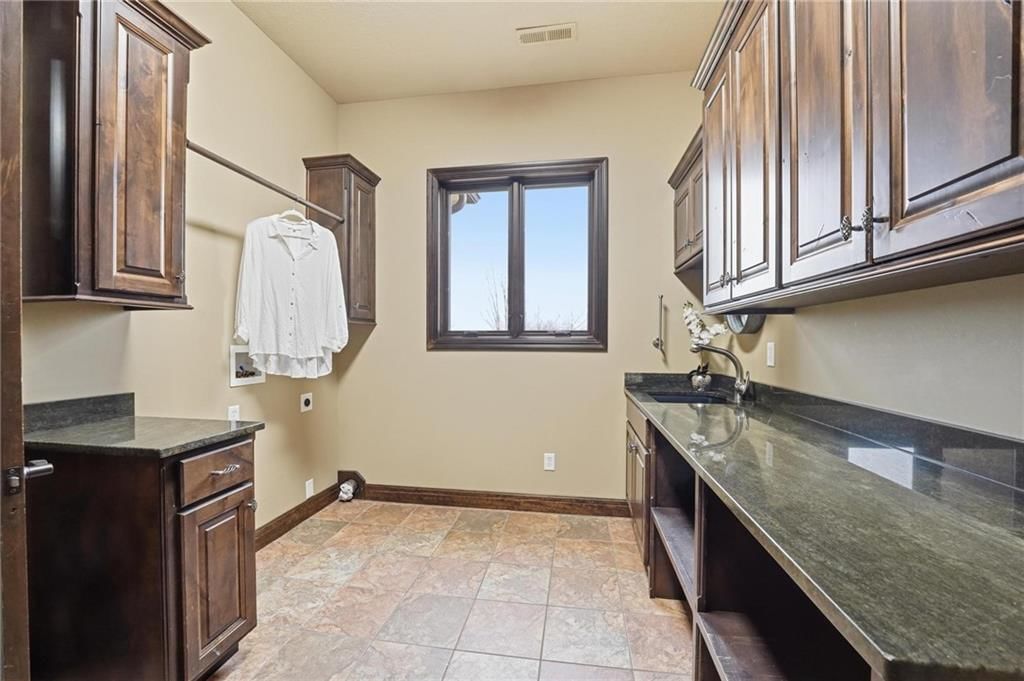 25404 Lawnwood Court — photo 41