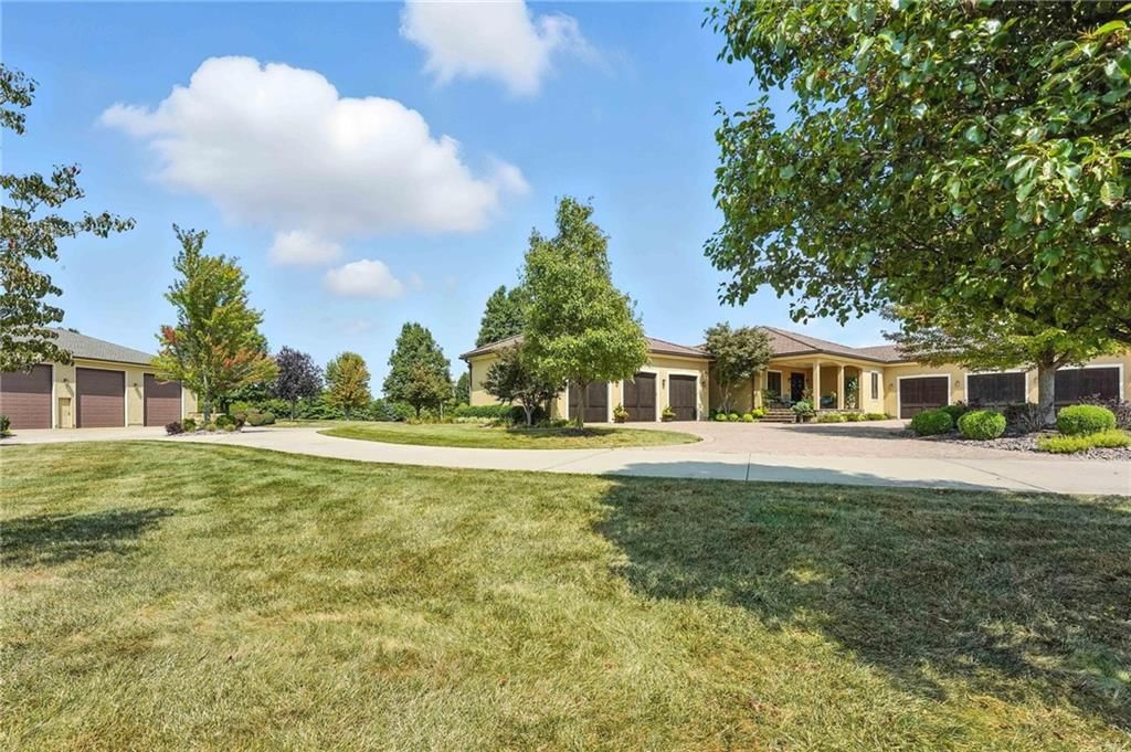 25404 Lawnwood Court — photo 70