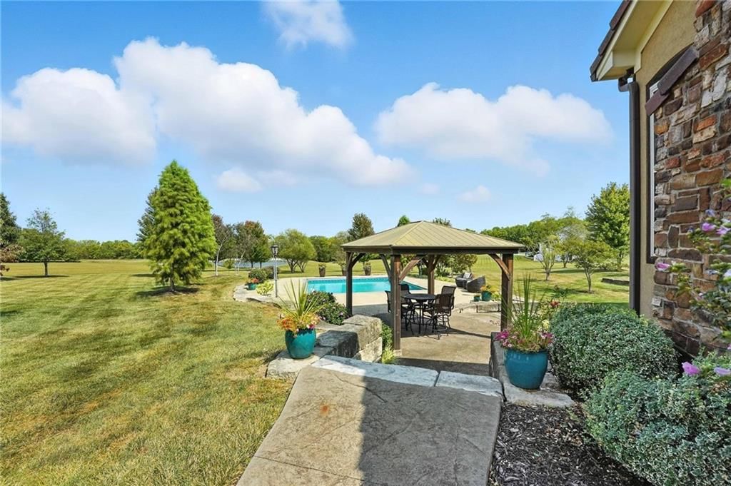 25404 Lawnwood Court — photo 72