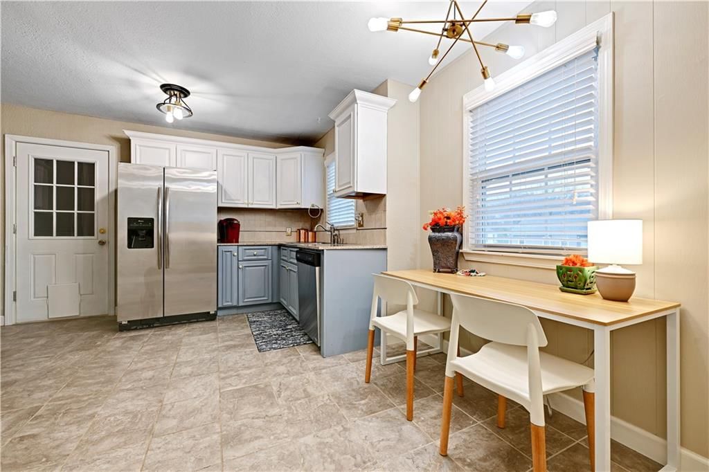 5332 Linden Street — photo 10