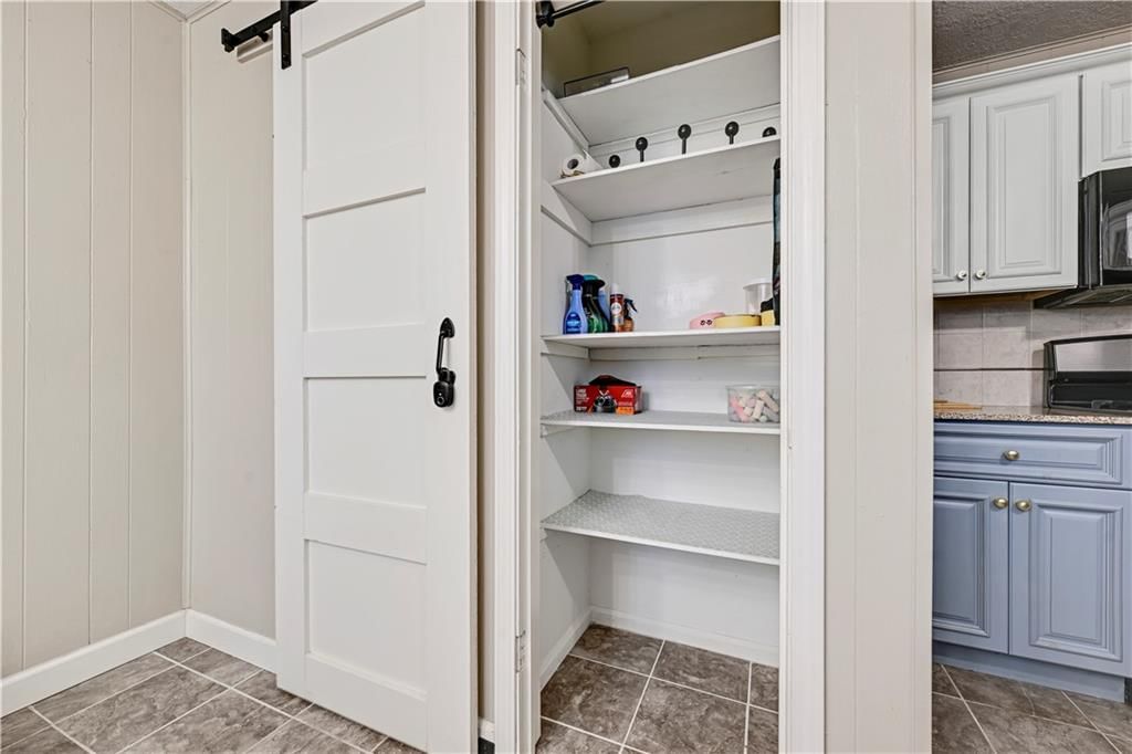 5332 Linden Street — photo 14