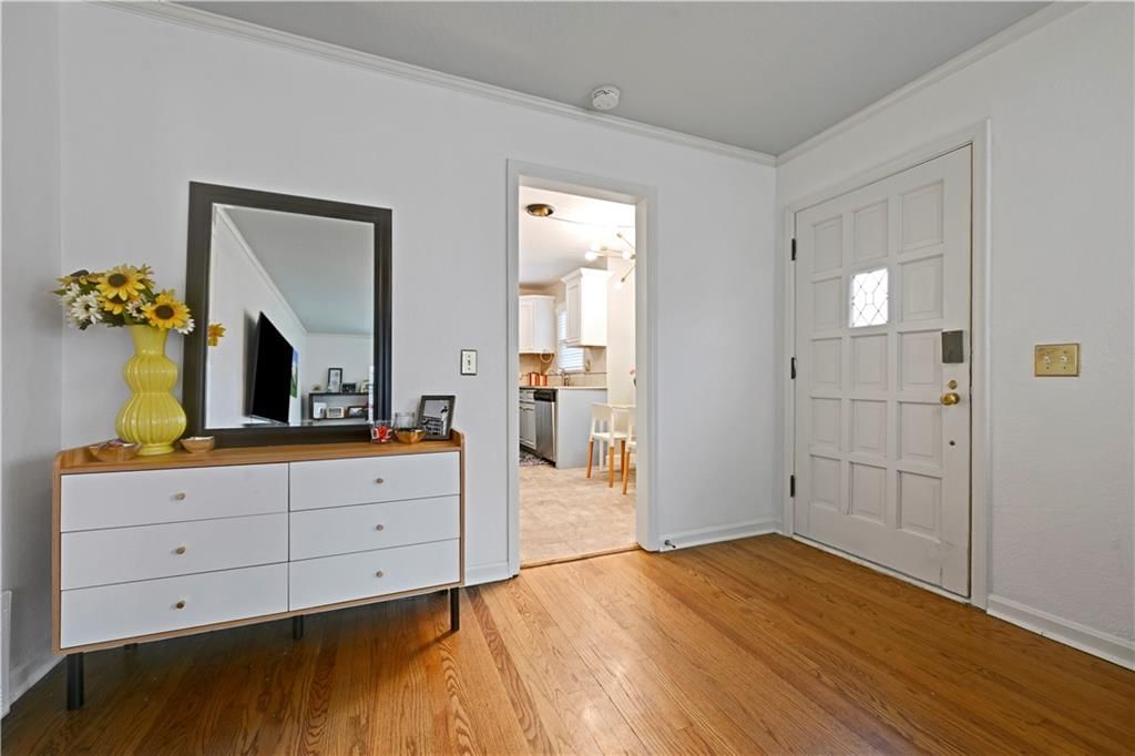 5332 Linden Street — photo 17