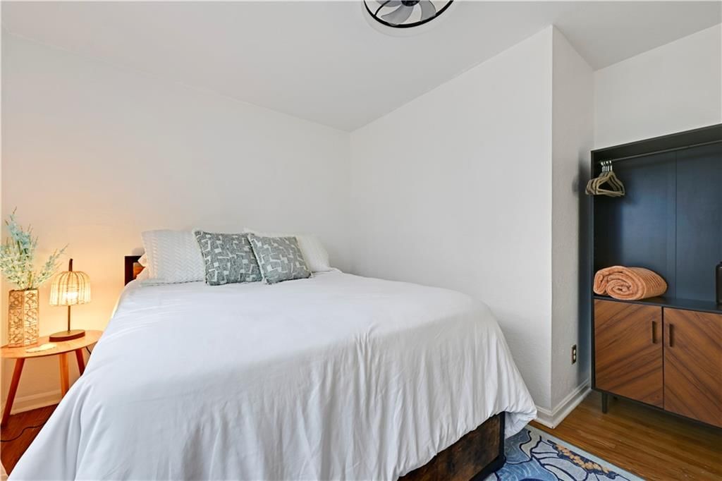 5332 Linden Street — photo 18