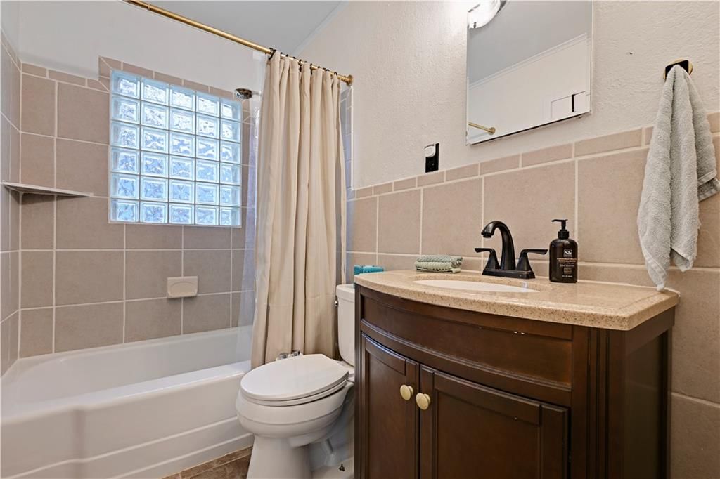 5332 Linden Street — photo 21