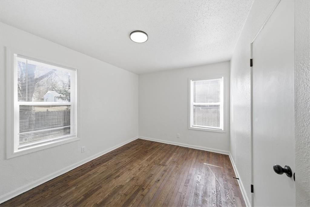 7104 Tracy Avenue — photo 16
