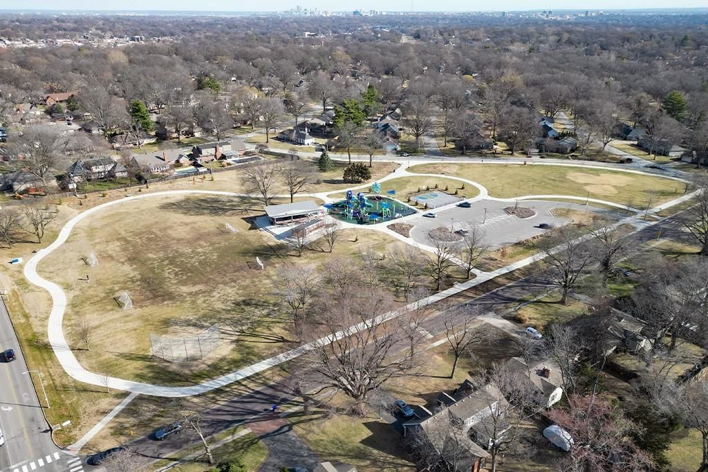 6730 Lamar Avenue — photo 43