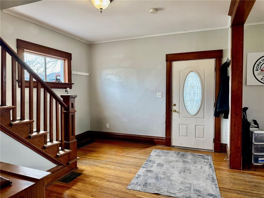 321 W 5th Street — photo 4