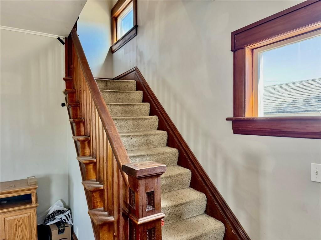 321 W 5th Street — photo 22