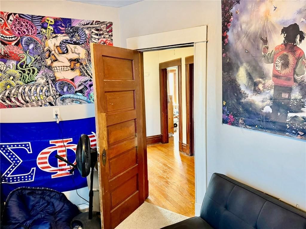 321 W 5th Street — photo 28