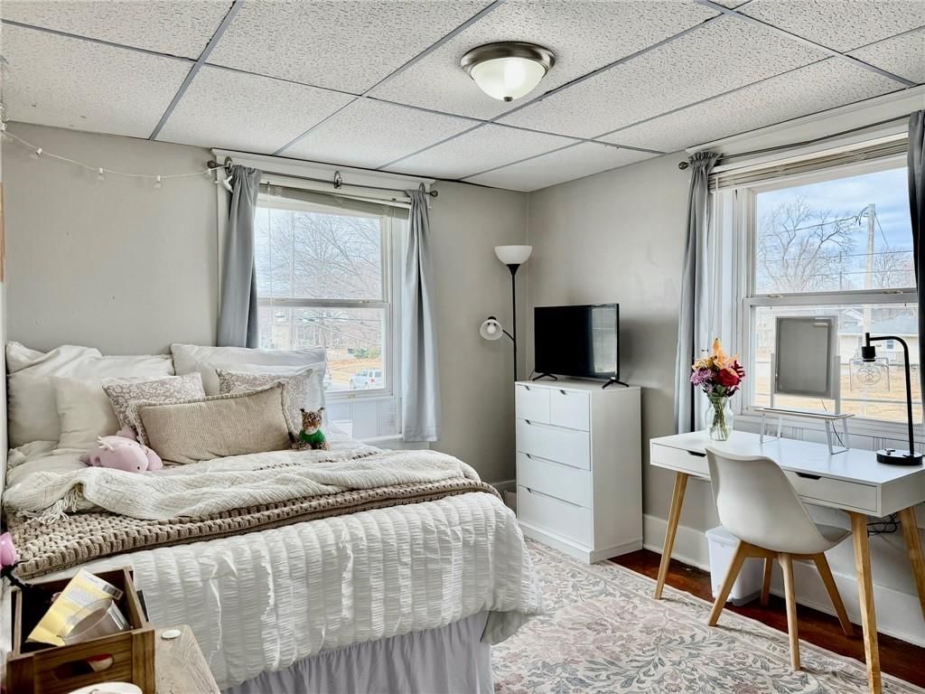 304 W 7th Street — photo 28