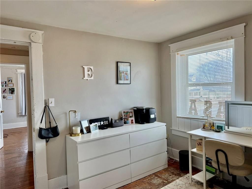 304 W 7th Street — photo 33