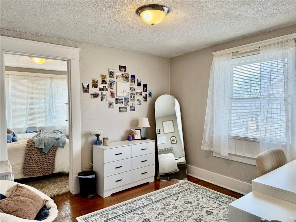 304 W 7th Street — photo 37