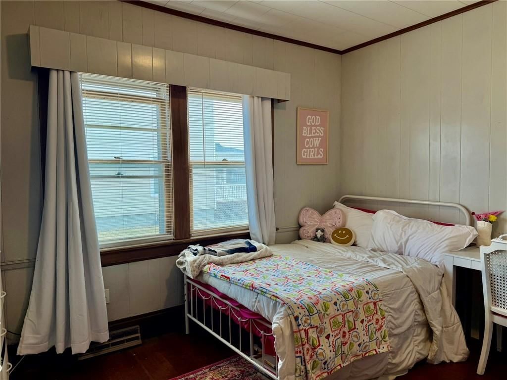 221 W 7th Street — photo 13