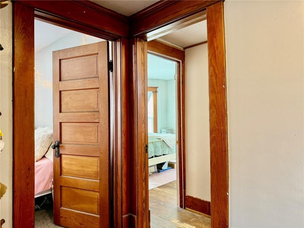 221 W 7th Street — photo 20