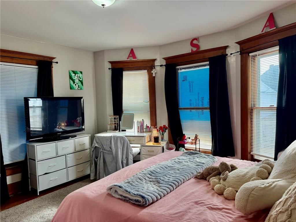 221 W 7th Street — photo 21