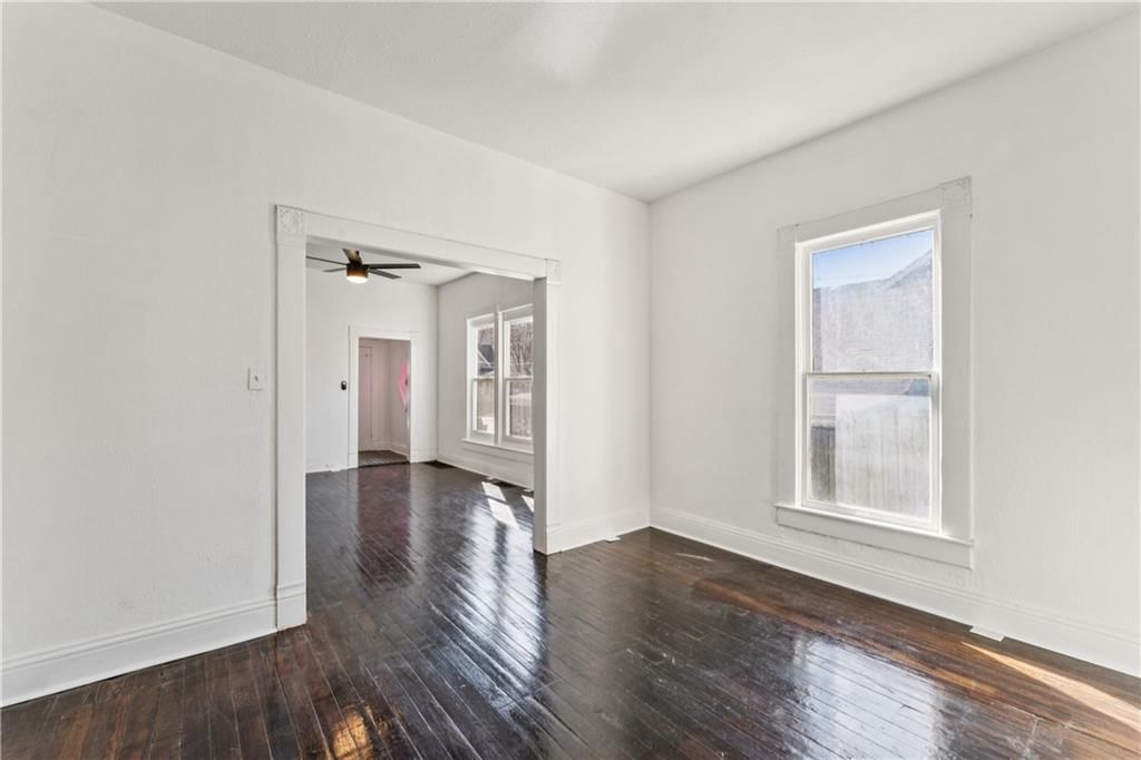426 Benton Avenue — photo 11