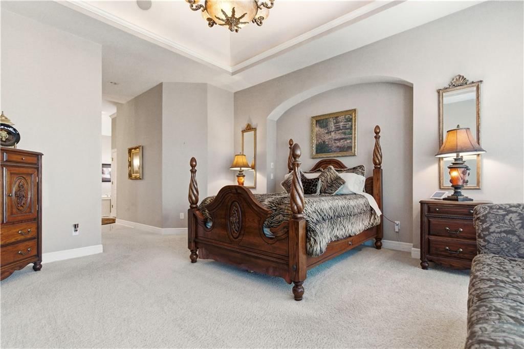 4405 N Hickory Lane — photo 30