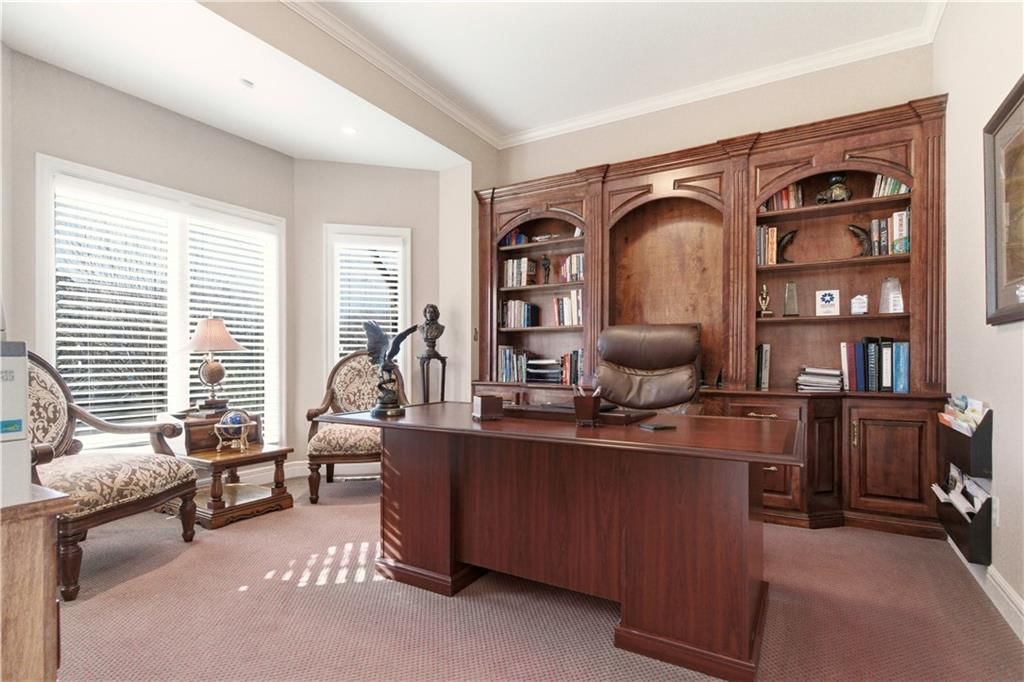 4405 N Hickory Lane — photo 37