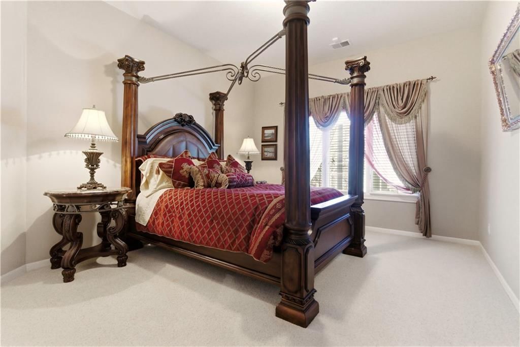 4405 N Hickory Lane — photo 54