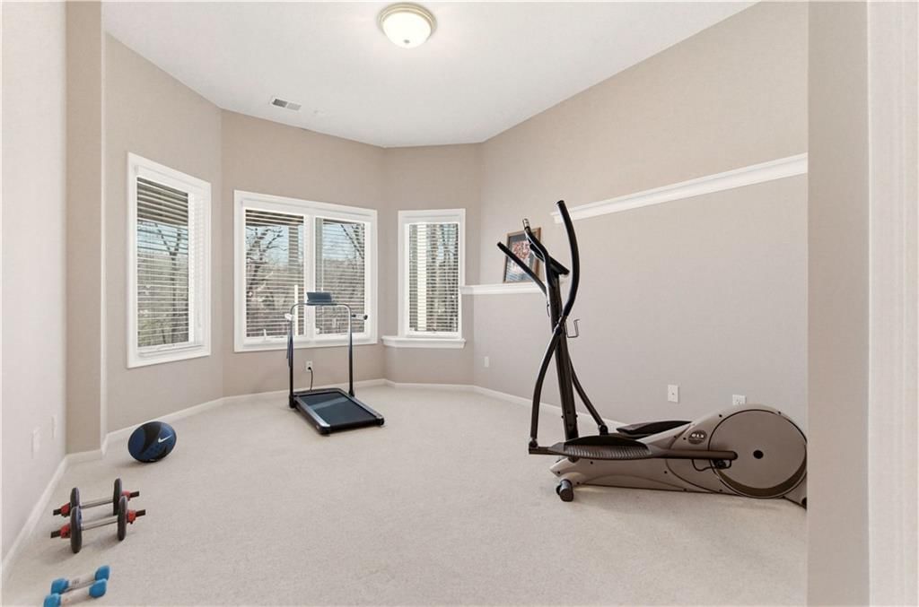 4405 N Hickory Lane — photo 56