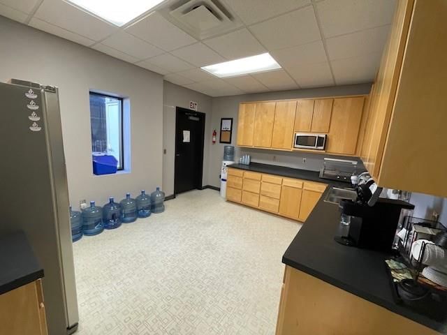 3402 Airport Circle — photo 10