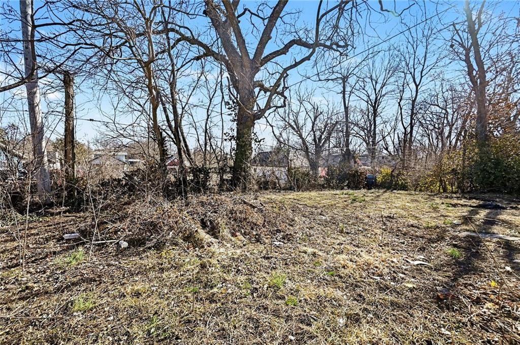 2539 Alden Street — photo 32