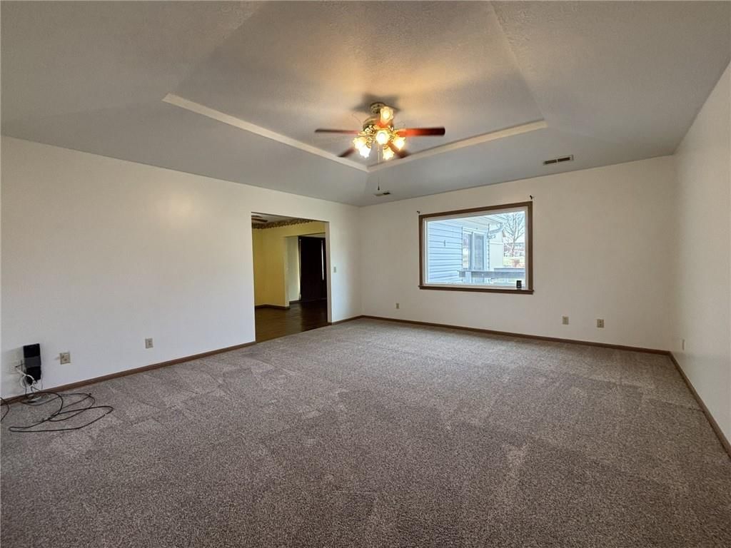 704 S 12th Terrace — photo 4